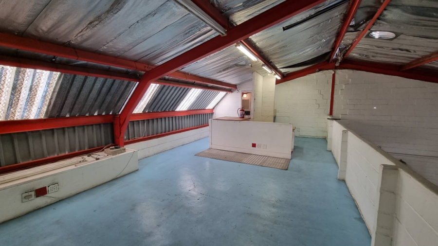 To Let Commercial Property for Rent in Woodstock Western Cape